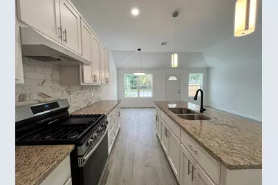 5706 Howell Street #B, Houston, TX 77032 - Photo 12