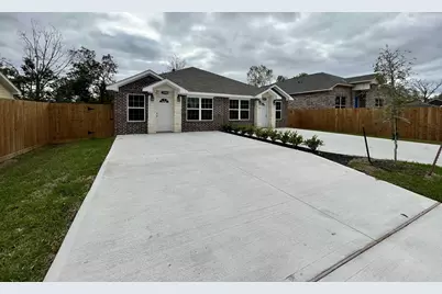 5706 Howell Street #B, Houston, TX 77032 - Photo 4