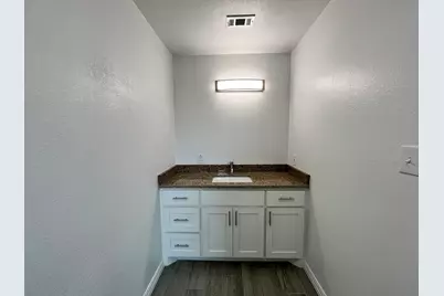 5706 Howell Street #B, Houston, TX 77032 - Photo 22
