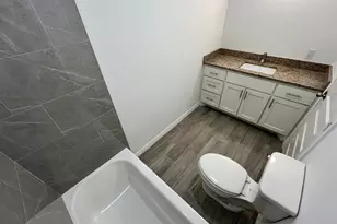 5706 Howell St, Houston, TX 77032 - Photo 16
