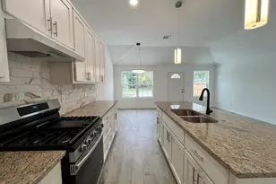 5706 Howell St, Houston, TX 77032 - Photo 12