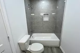 5706 Howell St, Houston, TX 77032 - Photo 16