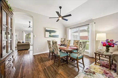 202 Meadowhill Lane, League City, TX 77539 - Photo 8
