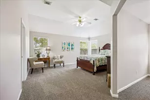 202 Meadowhill Ln, League City, TX 77539 - Photo 24