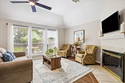202 Meadowhill Lane, League City, TX 77539 - Photo 10