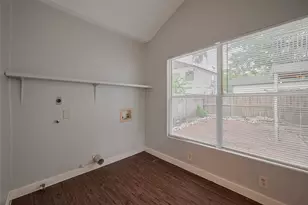 1813 Hatwell St, Houston, TX 77023 - Photo 26