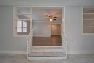 1813 Hatwell St, Houston, TX 77023 - Photo 6