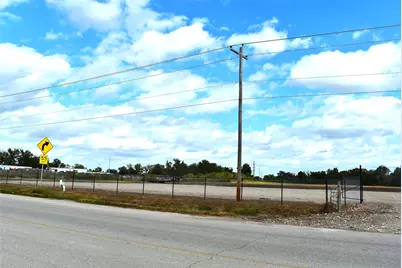 8911 Fm 524 Road, Sweeny, TX 77480 - Photo 12