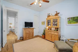 7 Sunrise Row, Galveston, TX 77554 - Photo 10