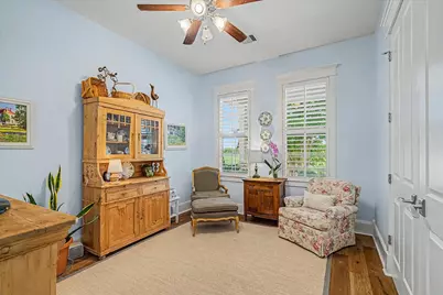 7 Sunrise Row, Galveston, TX 77554 - Photo 16