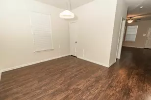 17 Lazy Swing Ct, Manvel, TX 77578 - Photo 8