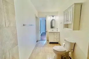 936 Bennington St, Houston, TX 77022 - Photo 10