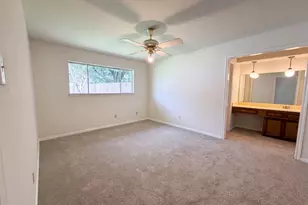 16338 Hollow Wood Dr, Houston, TX 77090 - Photo 16