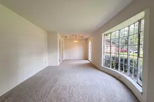 16338 Hollow Wood Dr, Houston, TX 77090 - Photo 6
