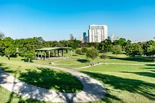 1245 Bonner St, Houston, TX 77007 - Photo 36