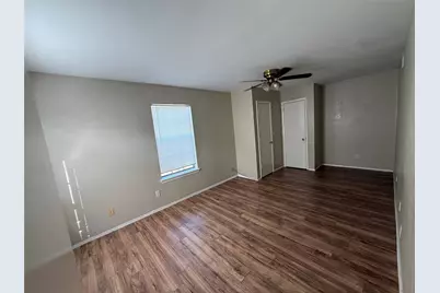 4714 Oleander Street #D, Bacliff, TX 77518 - Photo 8