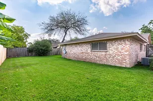 9306 Sanford Rd, Houston, TX 77031 - Photo 36