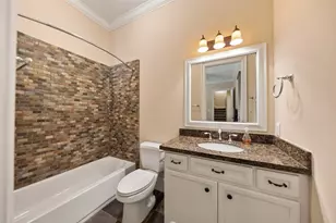 21710 Pino Ln, Crosby, TX 77532 - Photo 32