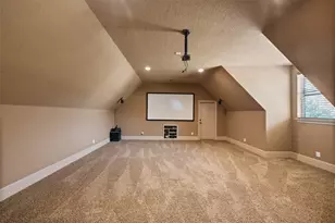 21710 Pino Ln, Crosby, TX 77532 - Photo 30