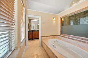 21710 Pino Ln, Crosby, TX 77532 - Photo 24