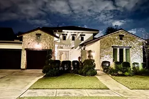 4922 Summer Manor Ln, Sugar Land, TX 77479 - Photo 2