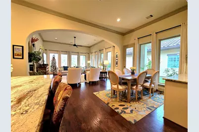 4922 Summer Manor Lane, Sugar Land, TX 77479 - Photo 10