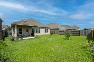 13301 Suntail Ct, Texas City, TX 77568 - Photo 32