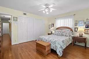 1427 Adkins Rd, Houston, TX 77055 - Photo 10