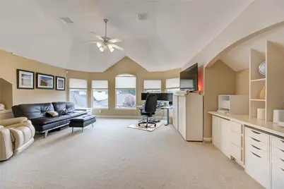 18 Arbor Bend Drive, Houston, TX 77070 - Photo 16