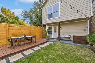 1018 Ruthven St, Houston, TX 77019 - Photo 2