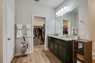 2065 Chief St, Bryan, TX 77807 - Photo 12