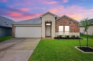 2065 Chief St, Bryan, TX 77807 - Photo 2