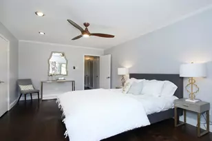 9638 Meadowland Dr, Houston, TX 77063 - Photo 16