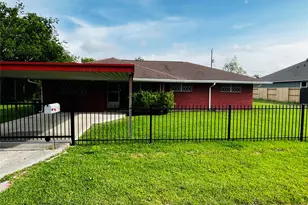 13421 Utica St, Houston, TX 77015 - Photo 1