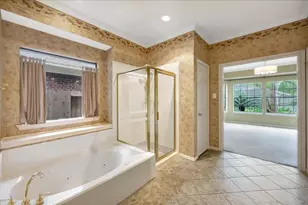 11819 Mighty Redwood Dr, Houston, TX 77059 - Photo 20