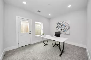 4818 Cochran St, Houston, TX 77009 - Photo 12