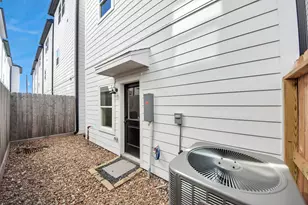 4818 Cochran St, Houston, TX 77009 - Photo 10