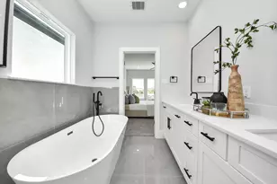 4818 Cochran St, Houston, TX 77009 - Photo 38