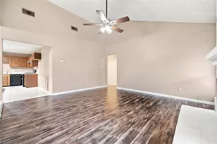 11747 Yearling Dr, Houston, TX 77065 - Photo 16