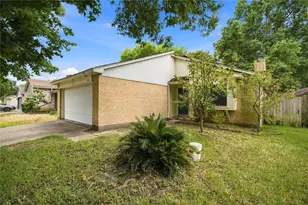 11747 Yearling Dr, Houston, TX 77065 - Photo 2