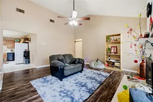 11747 Yearling Dr, Houston, TX 77065 - Photo 8