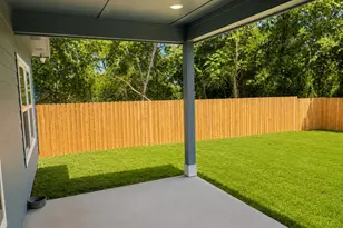 1740 23rd St, Hempstead, TX 77445 - Photo 4