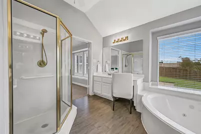 13906 Aspen Knoll Court, Houston, TX 77059 - Photo 20