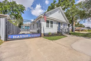 2607 North Fwy, Houston, TX 77009 - Photo 2