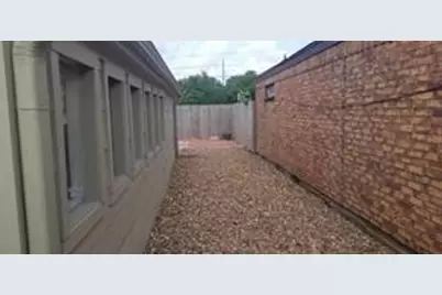 3903 Mountain Rose Lane, Houston, TX 77043 - Photo 24