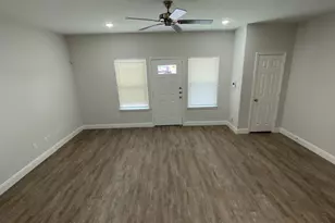 5225 E Houston Rd, Houston, TX 77028 - Photo 6