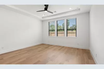 2300 Friendswood Trail, Friendswood, TX 77546 - Photo 16