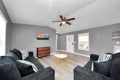 145 W Austin Avenue, Pasadena, TX 77502 - Photo 6