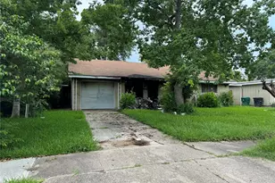4211 Tavenor Ln, Houston, TX 77047 - Photo 2
