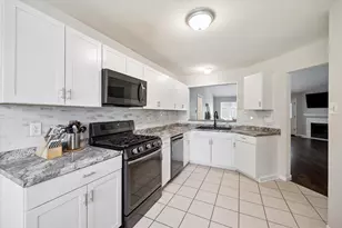 2430 Meandering Trail, Houston, TX 77339 - Photo 6